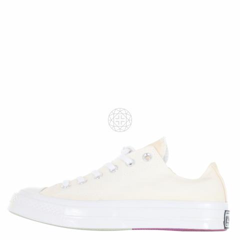 Chinatown market store uv converse